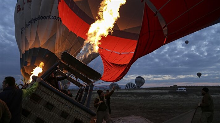 1988 yılından bu yana Kapadokya semalarında uçan balonlar, bölgeye ve Türkiye turizmine katkıda bulunuyor. 