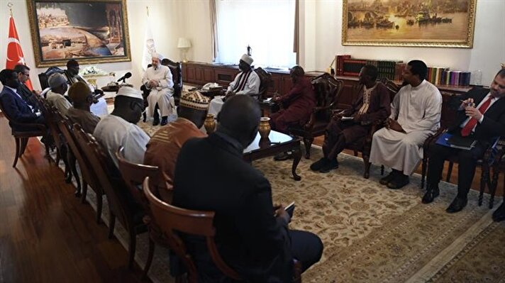 Diyanet İşleri Başkanı Prof. Dr. Mehmet Görmez, Gambiya Yüksek İslam Konseyi Başkanı Muhammet Lamin Touray ve beraberindeki heyeti kabul etti.
