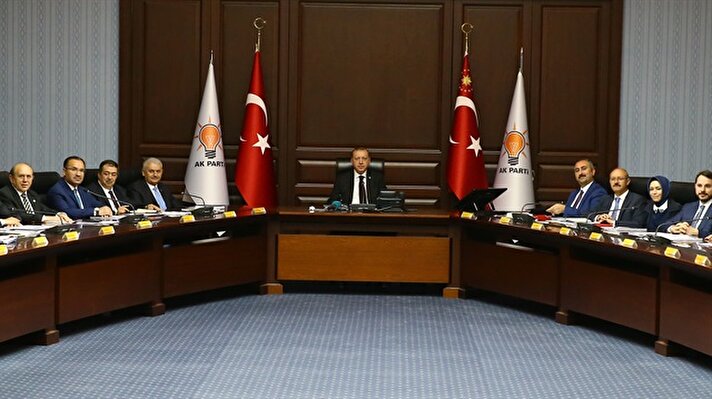 AK Parti Merkez Karar ve Yönetim Kurulu (MKYK), Genel Başkan ve Cumhurbaşkanı Recep Tayyip Erdoğan başkanlığında toplandı.