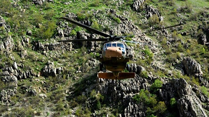 Şırnak Kato Dağı bölgesinde devam eden "Şehit Tümgeneral Aydoğan Aydın Operasyonu" kapsamında bölücü terör örgütü PKK mensuplarınca kullanılan 5 yeni mağara tespit edildi. Bölgede teröristlerce kullanıldığı belirlenen mağara sayısı 112'ye ulaştı.