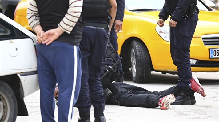 Ankara'da şafak vakti uyuşturucu operasyonu