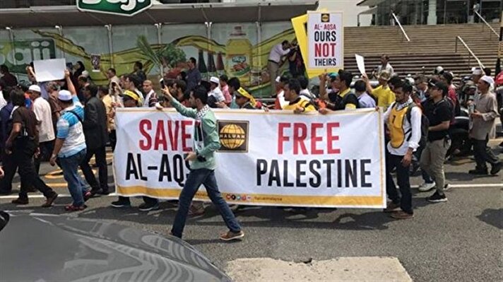 The world stands up for al-Aqsa 