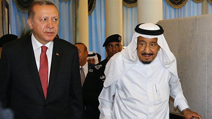 Cumhurbaşkanı Erdoğan'ı Cidde'de Kral Selman karşıladı