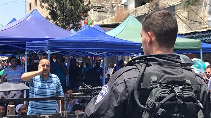 Israeli restrictions on Al Aqsa