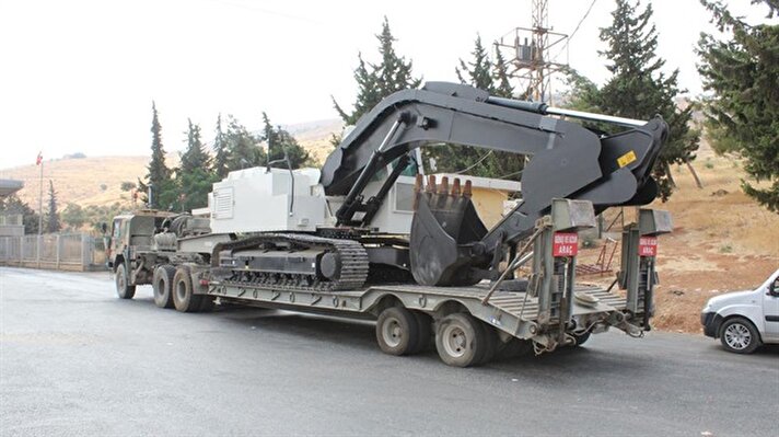 Turkish military reinforcements enter Syria