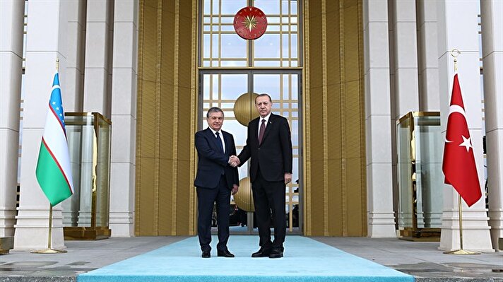 President of Uzbekistan Shavkat Mirziyoyev is welcomed by Turkish President Recep Tayyip Erdogan ahead of their meeting at the Presidential Complex in Ankara, Turkey on October 25, 2017.