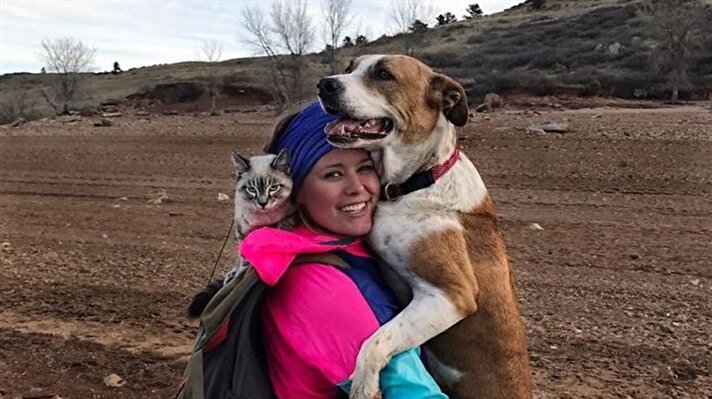Cat and dog travel the world together