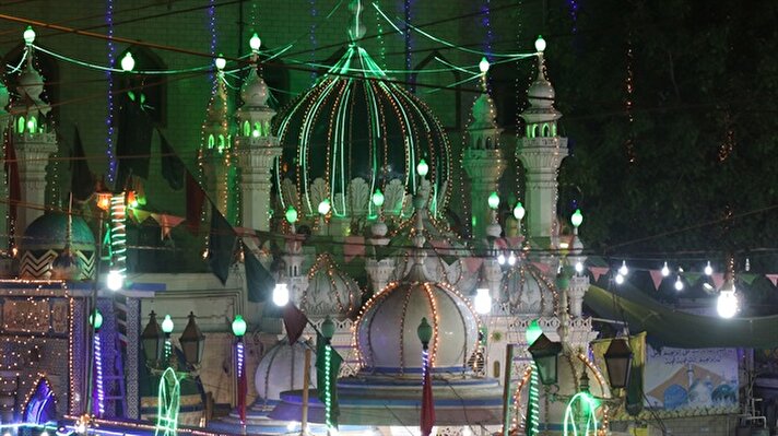 Mawlid al-Nabi celebrations in Pakistan's Karachi
