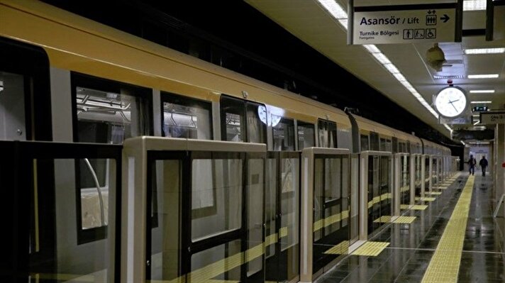 Toplu ulaşımda önemli bir hat olacak Üsküdar-Ümraniye-Çekmeköy-Sancaktepe metrosunun birinci etabının açılışı için bugün tören düzenlenecek.

