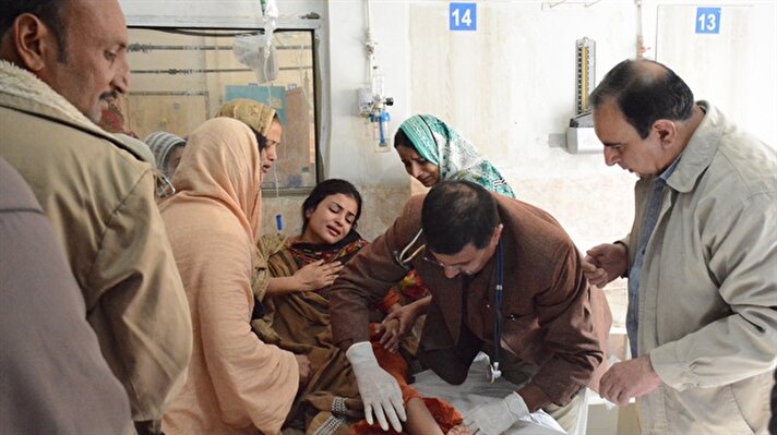 Church blast in SW Pakistan kills 8, injures 44