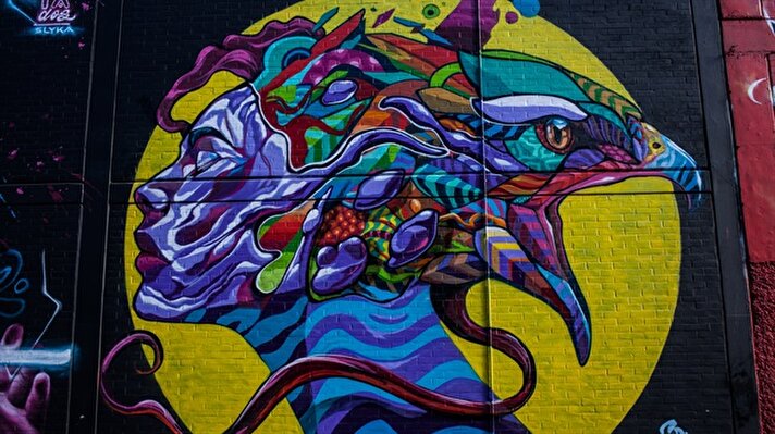 Street art brightens Bogota