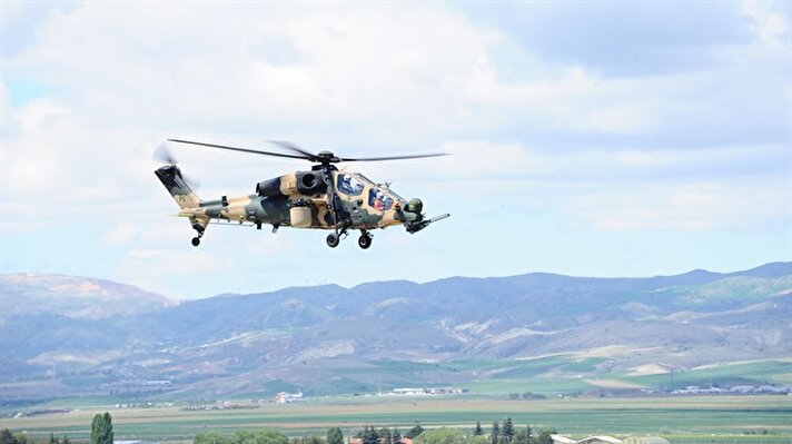 Türk Silahlı Kuvvetleri'nin taarruz ve taktik keşif helikopteri ihtiyacının karşılanması amacıyla geliştirilen T129 ATAK Taarruz ve Taktik Keşif Helikopteri.