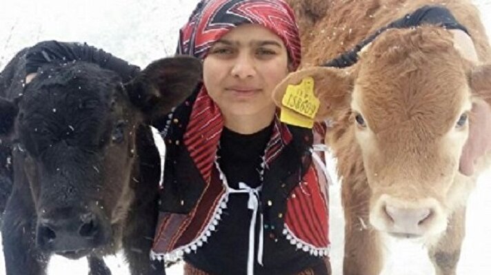 تعرّف على حكاية الطفلة التركية "الراعية" التي وصلت صورها لأردوغان