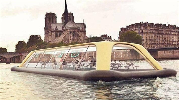 الجيم العائم فى باريس .. يستخدم الطاقه البشرية للإبحار فى نهر السين