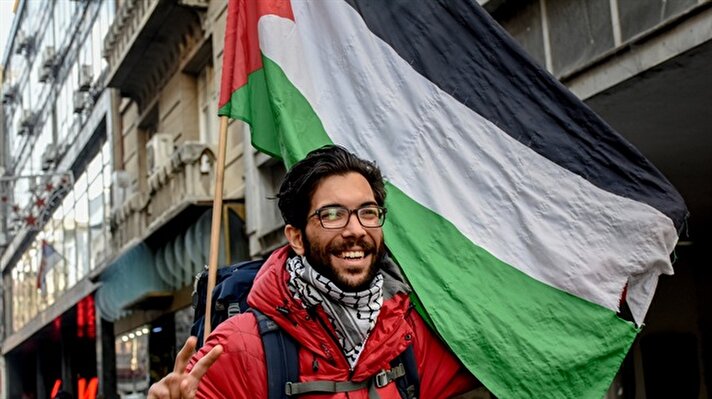 Swedish activist arrives in Serbia on his one-year trek to Palestine