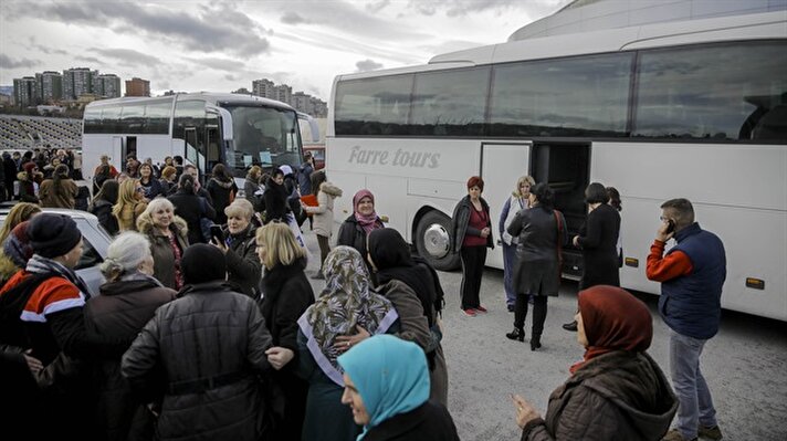 Bosnian women set off for all-women convoy in Turkey