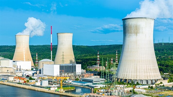 Belçika'da toplam 7 adet nükleer santral var. Bu santraller ülkenin enerji ihtiyacının yüzde 55'ini karşılıyor. 