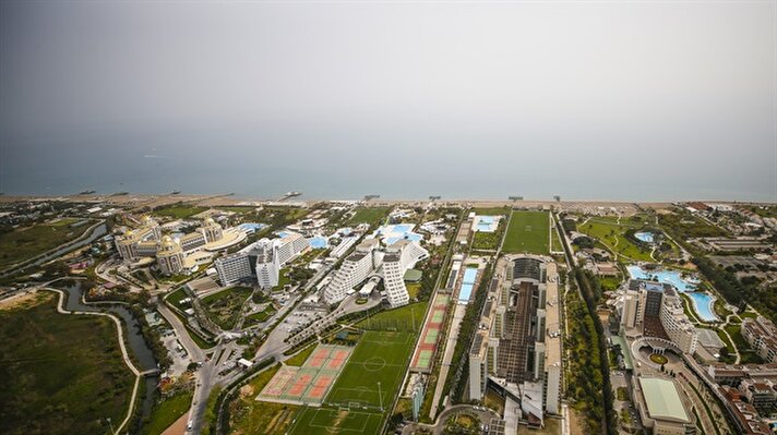 An aerial view of Ozkaymak Falez Hotel on April 01, 2018 in Antalya, Turkey. Turkey's tourism capital Antalya serves with total of 805 facilities, including 44 first-class resorts and 310 5-star rest areas. Antalya, among Turkey's cities with widest coasts, has a coastline of approximately 640 kilometers.