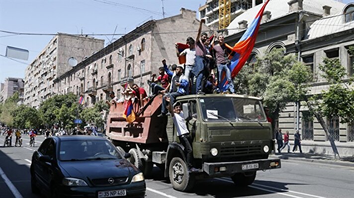 Protesters block roads across Armenia in stand-off with authorities