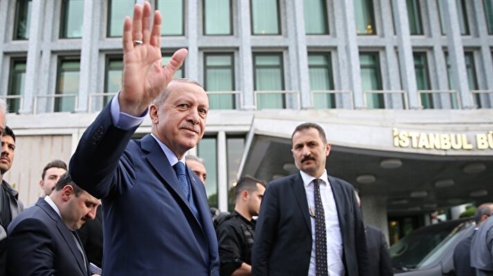 Cumhurbaşkanı Erdoğan İBB'yi ziyaret etti