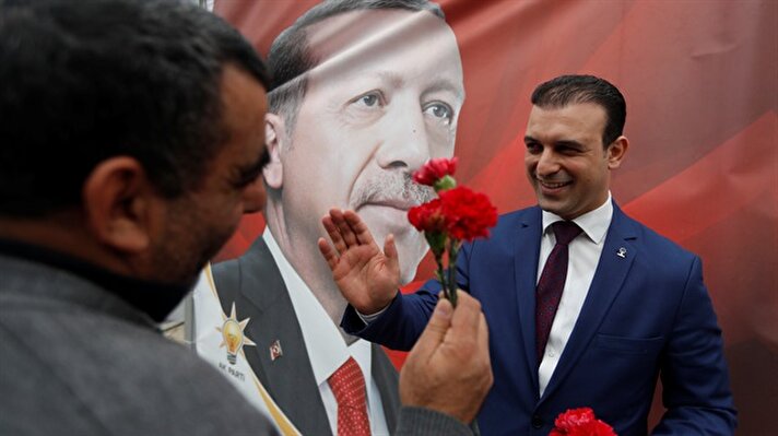 Syrian-born businessman al-Sheikhouni changes name to Muhammed Erdoğan