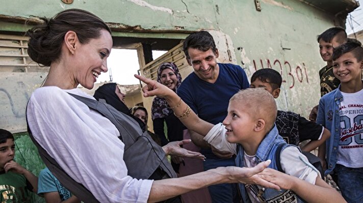 U.N. refugee agency special envoy Angelina Jolie visited Mosul in northern Iraq on Saturday and urged the international community not to forget residents trying to rebuild their city.

