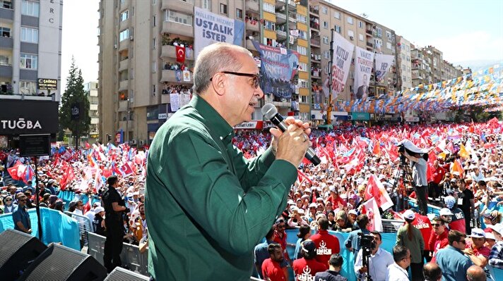 Erdoğan addresses hundreds of thousands of supporters in SE Turkey