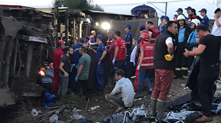 Sağlık Bakanlığı Müsteşarı Eyüp Gümüş, kazada ilk belirlemelere göre 10 kişinin öldüğünü ve 73kişinin de yaralandığını söyledi.