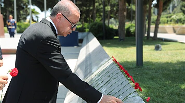 Başkan Erdoğan 24 Haziran'da yapılan Cumhurbaşkanı ve 27. Dönem Milletvekili Genel Seçimi'nin ardından yurt dışına ilk resmi ziyaretini gerçekleştirdi.