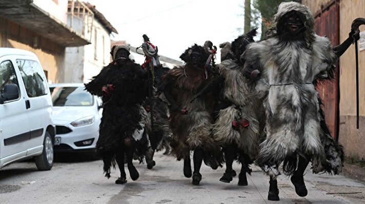 "Tülütabaklar", Kuvayımilliye kenti Balıkesir'de kurtuluş mücadelesinin önemli simgeleri arasında gösteriliyor. 


