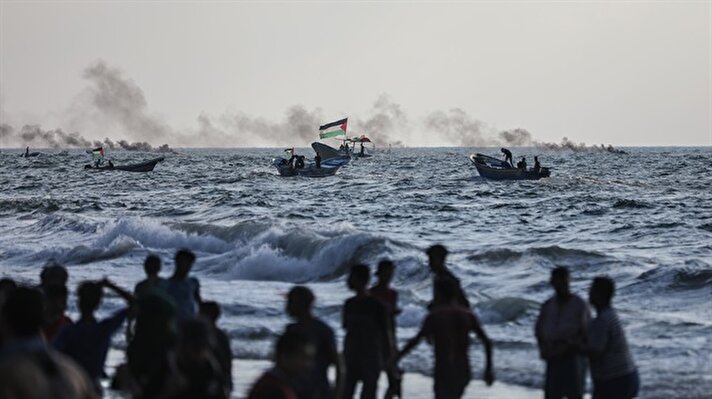 Israel intercepts Gaza flotilla
