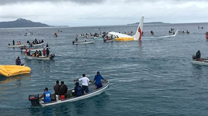 Victims of Air Niugini plane crash evacuated from Micronesia waters