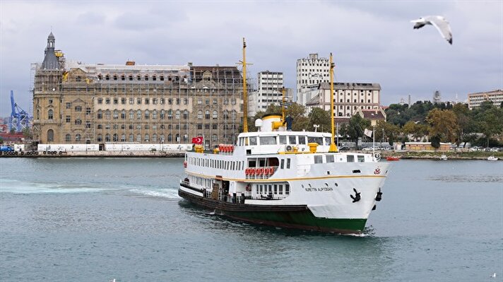 Alınan bilgiye göre, İstanbul'da kent içi deniz ulaşımını sağlayan ve 167 yıldır hizmet veren Şehir Hatları, bu yıl da en fazla tercih edilen ulaşım araçlarından biri oldu.  

