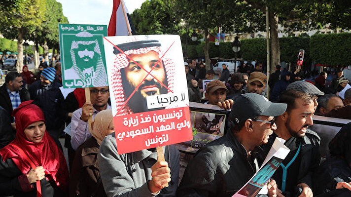 Tunisians protest Saudi Crown Prince's visit