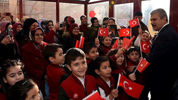 About 18 million students in Turkey received their report cards on Friday after the completion of the first semester of the 2018-19 school year.