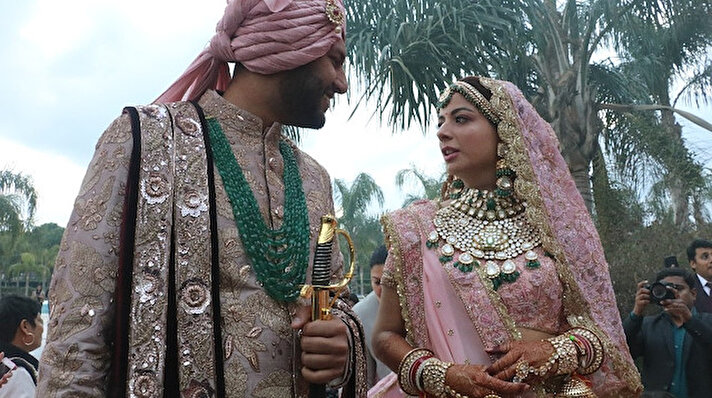 Aylar öncesinden planlanmaya başlanan ve Hindistan ile Türkiye arasındaki düğün turizmini daha da canlandıracağı öngörülen düğün 7 Şubat’ta başladı ve 10 Şubat’a kadar devam etti. 