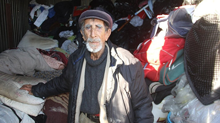 Yüreğir ilçesine bağlı PTT Evler Mahallesi’nde oturan 75 yaşındaki Hüseyin Yaradan’ın bir süre önce 540 lira yaşlılık maaşı çalınmış, hayırseverler Yaradan’ın zararını karşılamışlardı.