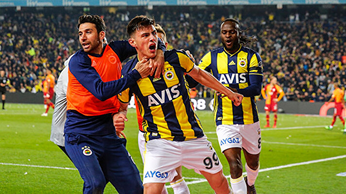 ​Fenerbahçe’nin Avrupa devleri tarafından takip edilen genç yıldızı Eljif Elmas için yeni bir iddia ortaya atıldı. 