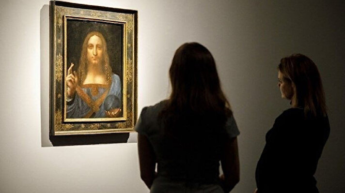 Rönesans ustası Leonardo da Vinci'nin 1500'lü yıllarda yaptığı Salvator Mundi adlı tablo, Kasım 2017'de 450 milyon 300 bin dolara Badr bin Abdullah bin Muhammed bin Farhan Al Saud tarafından satın alınmıştı.