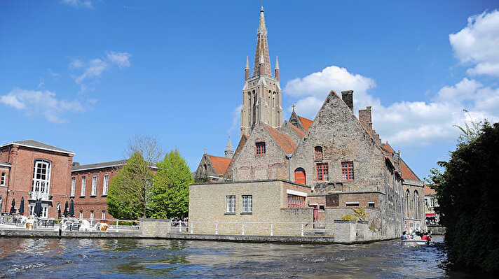 Bruges kenti turist sayısını azaltmak istiyor 