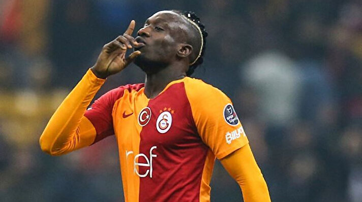Galatasaray'da teknik heyet, ​geride bıraktığımız sezonun devre arasında Kasımpaşa’dan 13 milyon Euro karşılığında transfer edilen Mbaye Diagne'nin performansından memnun kalmadı. 