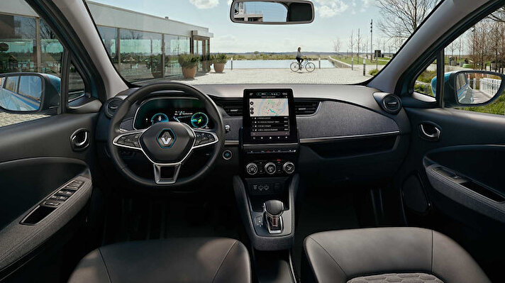 Fransız otomotiv devi Renault’un elektrikli aracı Renault ZOE’nun ikinci jenearasyonu 2020 yılında kullanıcıları ile buluşmaya hazırlanıyor.