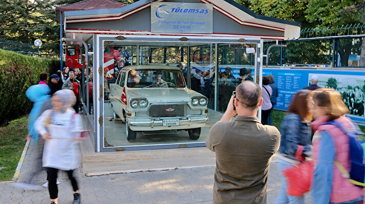 Türkiye Lokomotif ve Motor Sanayii AŞ (TÜLOMSAŞ) yetkililerinden alınan bilgiye göre, 1961 yılında Türk mühendis ve işçileri tarafından zor şartlarda üretilen ilk yerli otomobil, 5 Eylül 2017'de başlayan kapsamlı bakımının ardından konulduğu yeni müzesinde yoğun ilgi görüyor.
