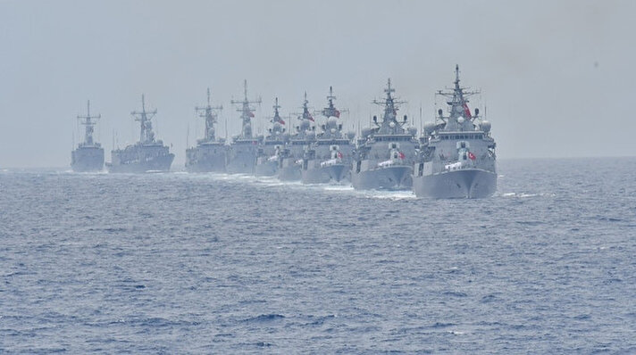 Deniz Kuvvetleri Komutanlığının planladığı iki yılda bir yapılan ve bu yıl 22. kez gerçekleştirilen tatbikatın ikinci safhası, savaş gemilerinin Marmaris'teki Aksaz Deniz Üssü'nden ayrılmasıyla başladı.