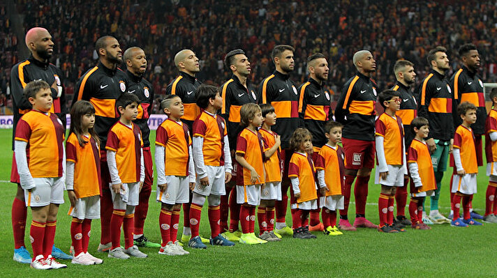 Galatasaray, ​Süper Lig'in 12. haftasında sahasında konuk ettiği Başakşehir'e Gulbrandsen'in attığı golle 1-0 yenildi. 