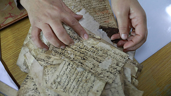 İsrail, uzun yıllardır Filistin'de bulunan tapu kayıtlarıyla ilgili arşivleri yok etmeye çalışıyor.

