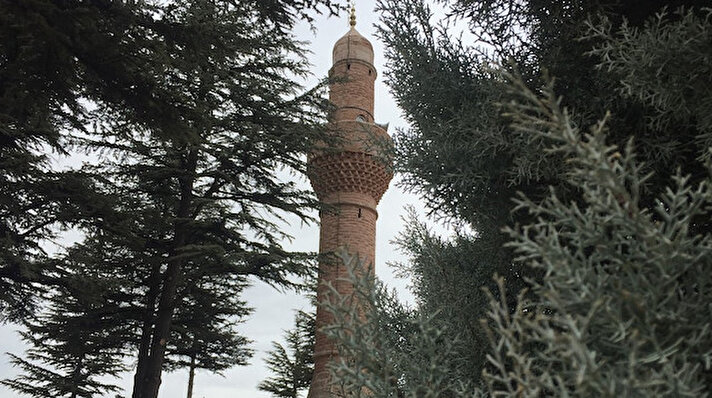 Dursun Fakih Hazretleri tarafından ilk hutbe okunarak Osmanlı Devleti'nin kuruluşunun dünyaya ilan edildiği Karacaşehir Cami uzun süredir kullanılamıyordu. 