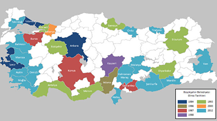 Türkiye'de 30 büyükşehire ve Zongüldak iline giriş çıkış yasağı getirildi.