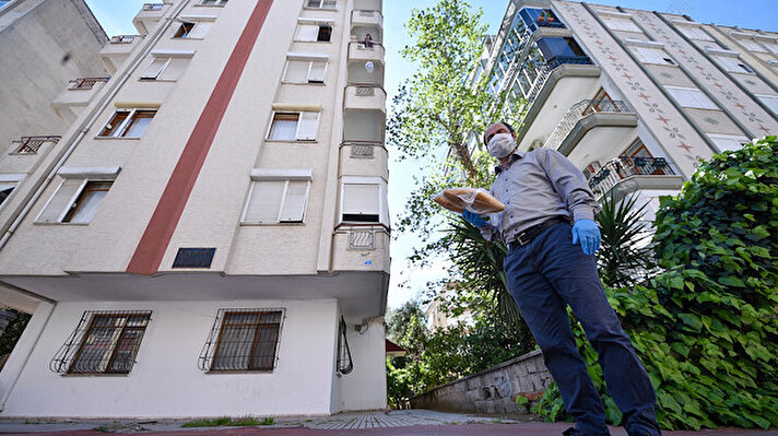 Türkiye'de 1990'lı yılların unutulmayan alışkanlıkları arasında yer alan balkondan sepet sarkıtarak, evin ihtiyaçlarını satın alma yöntemi günümüzde yeniden kullanılmaya başlandı. 