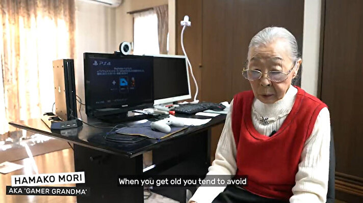 Japonya 39 yıldır bilgisayar ve konsollarda oyun oynayan en yaşlı bilgisayar oyuncusu 90 yaşındaki Hamako Mori konuşuyor. 